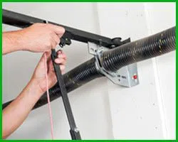 Master Garage Door Service Hyde Park, MA 617-420-0162 - sidebar-spring-t-07-gr-19m